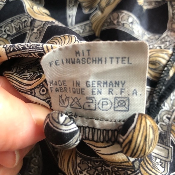 Vintage Givenchy Silk 90s Demure Blouse Size 16W - Picture 10 of 12